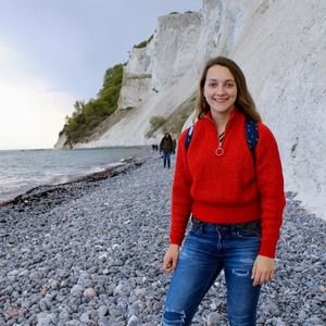 Meet your Posher, Kayla